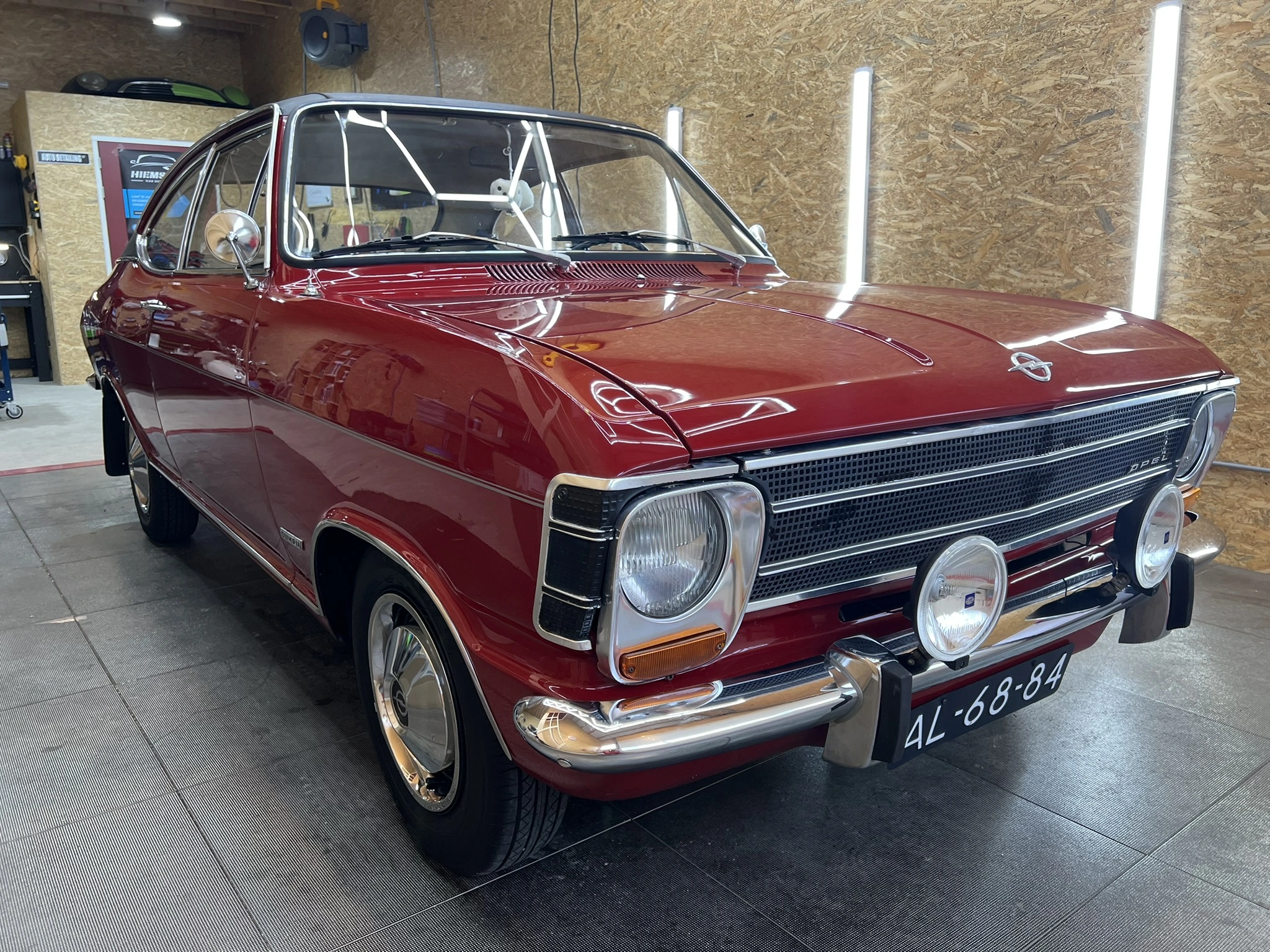 Detailing poetsen opel olympia